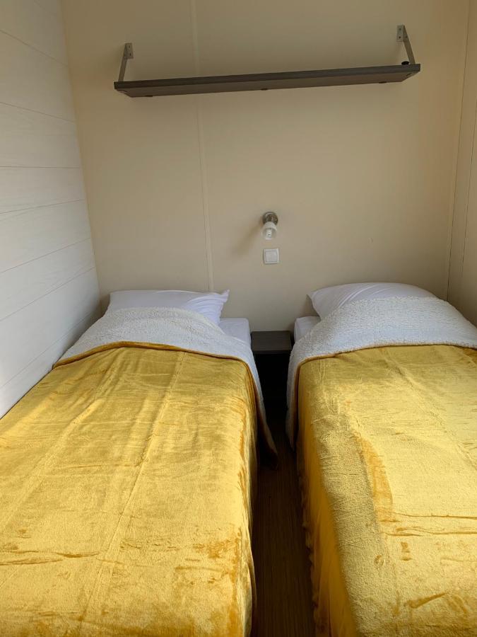 Camping De La Ferme Aux Anesses, Mobil Home Sofia2 Бресюр Екстериор снимка