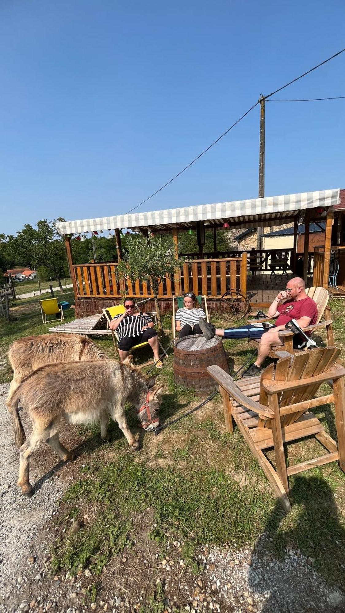 Camping De La Ferme Aux Anesses, Mobil Home Sofia2 Бресюр Екстериор снимка